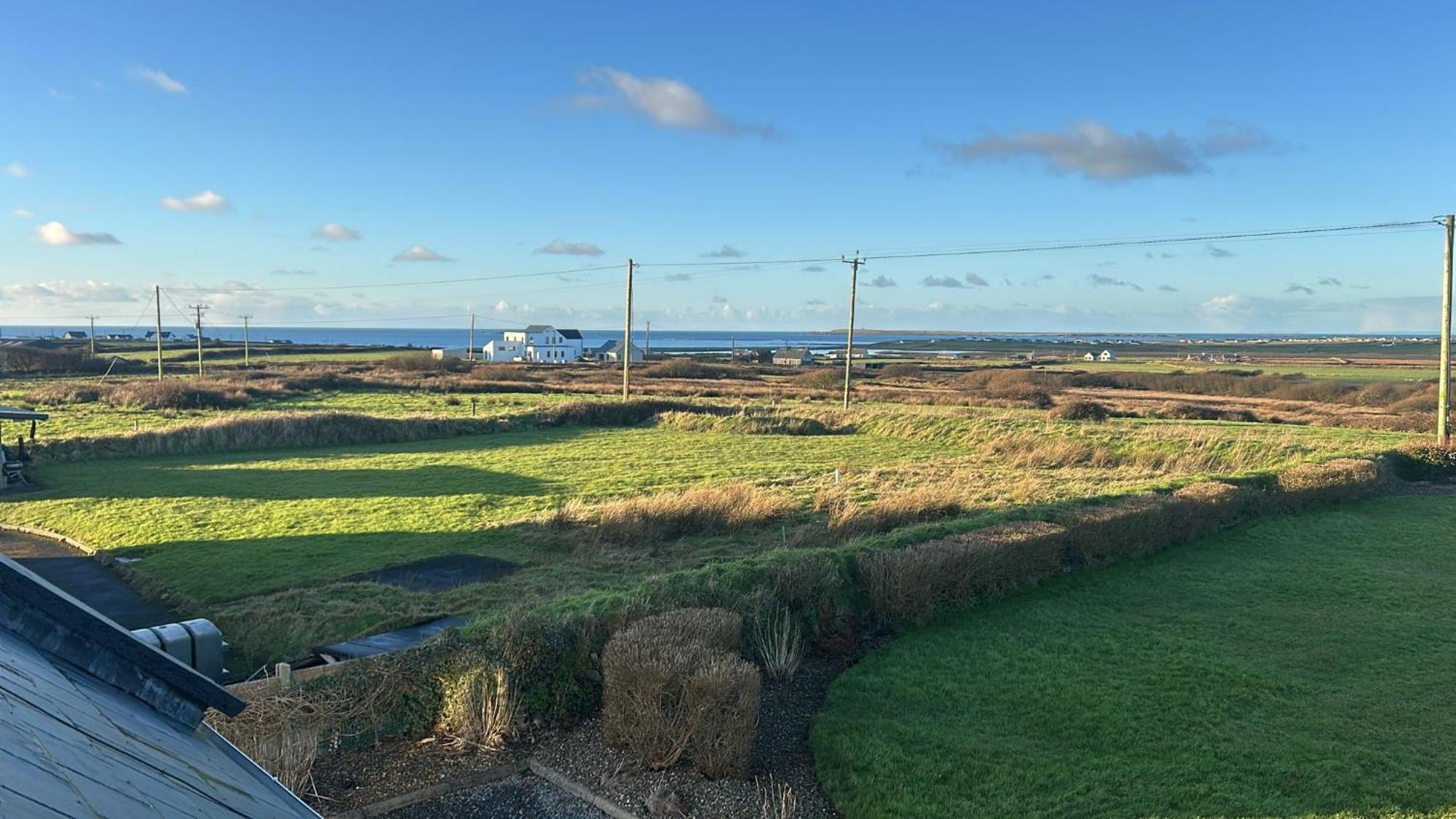 Coastal View Cottage Mullagh  外观 照片